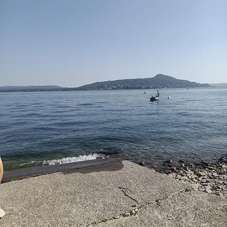 La Signora Delle Camelie 3*